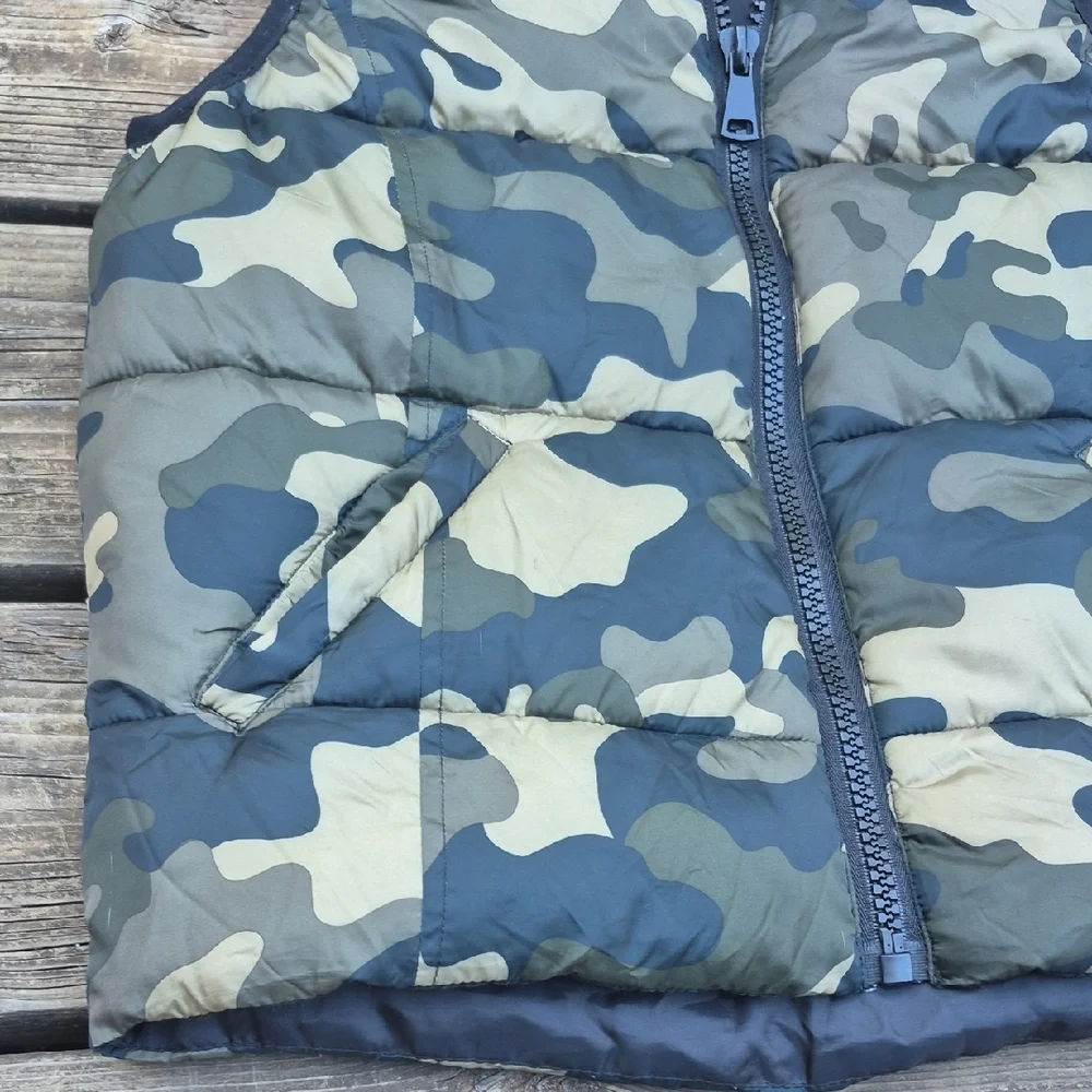 Love Tree Camouflage Outdoor Vest - Picture 4 of 9